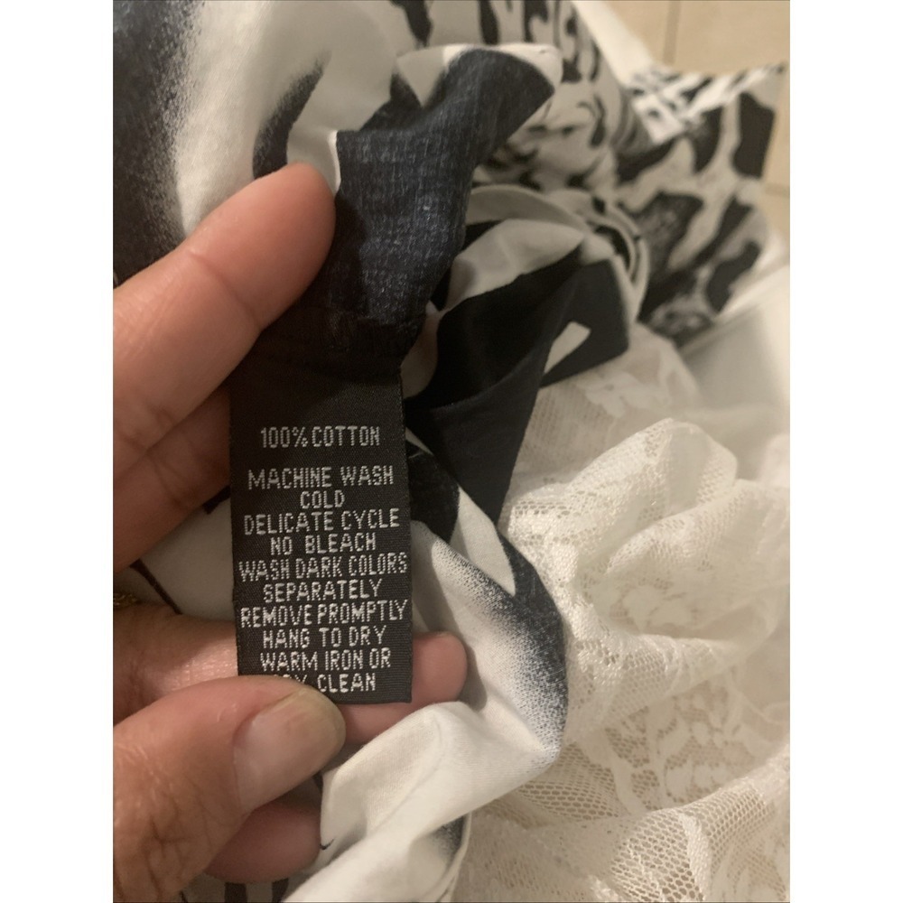 Mishca Women's Blouse Medium Black White Zebra Print Tie Front - Picture 5 of 5